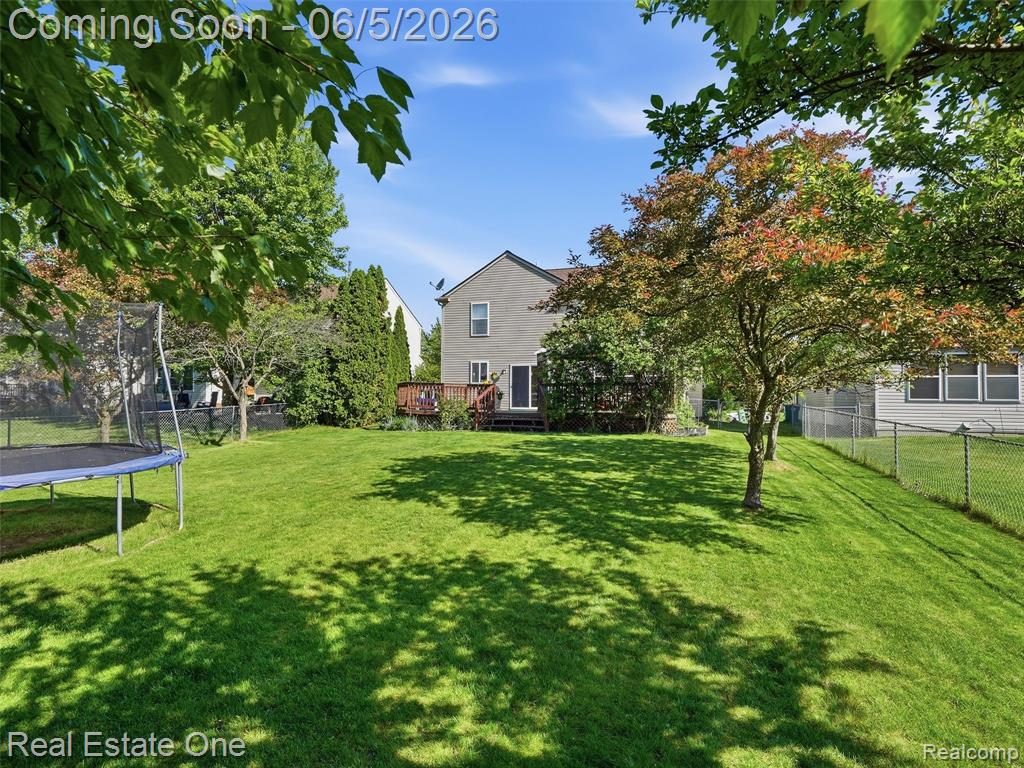 7794 Paint Creek Drive, Ypsilanti, MI 48197 — Photo 33
