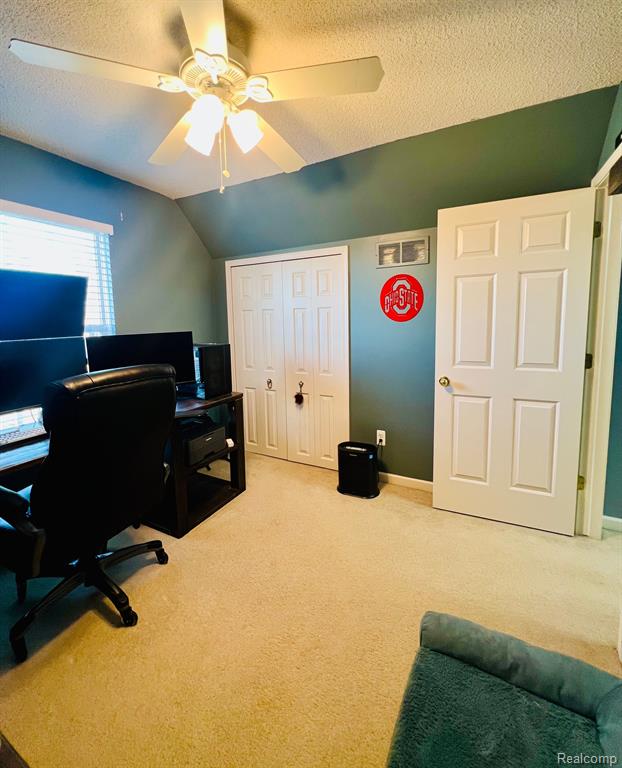 704 HAYSTACK Drive, Linden, MI 48451 — Photo 54