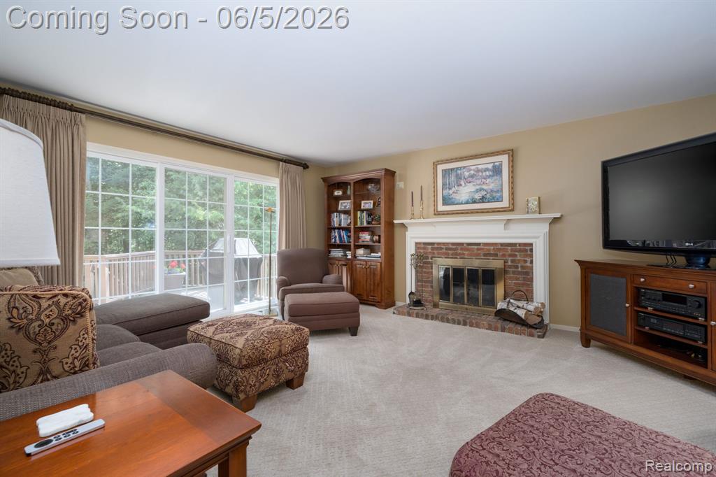44828 Roundview Drive, Novi, MI — Photo 12