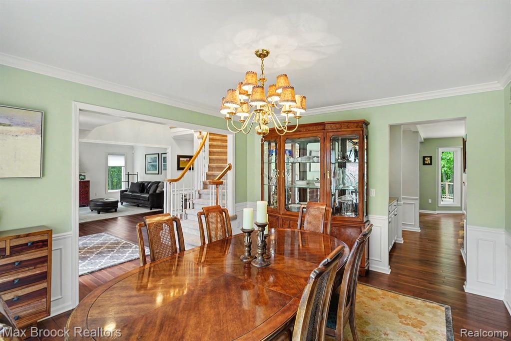 1300 Oak Hollow Drive, Milford, MI 48380 — Photo 16