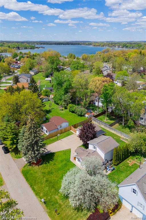 4020 Totem Lane, Waterford, MI 48328 — Photo 37