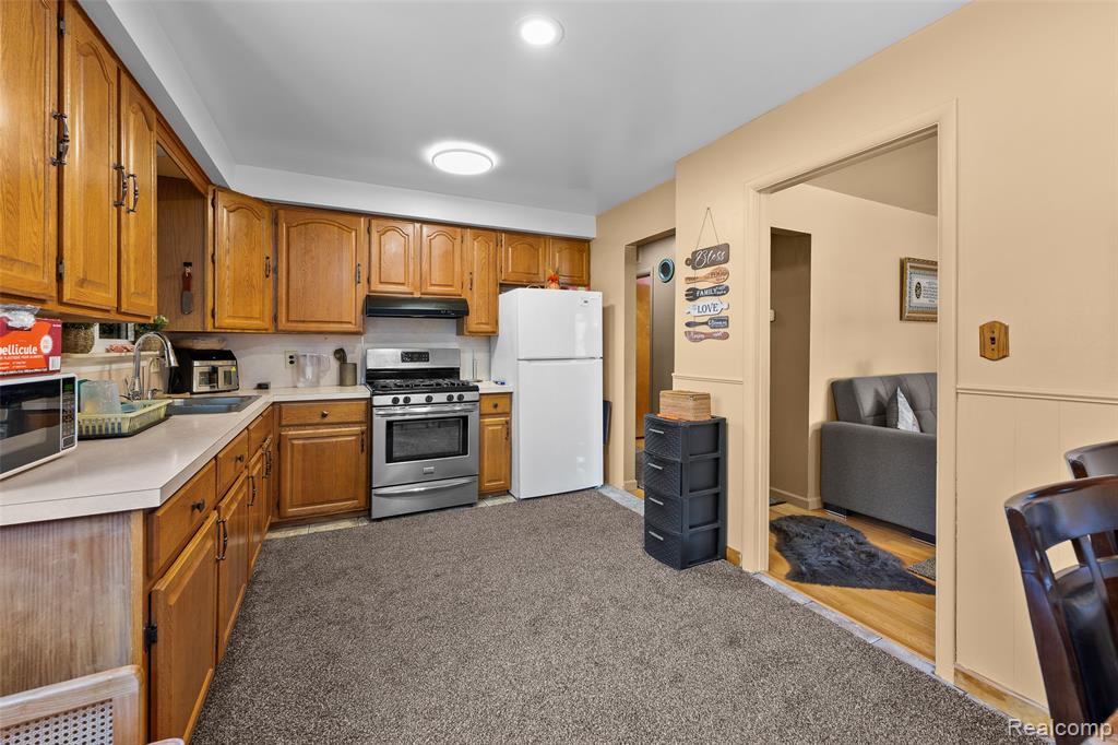 5634 N Lafayette Street, Dearborn Heights, MI 48127 — Photo 14