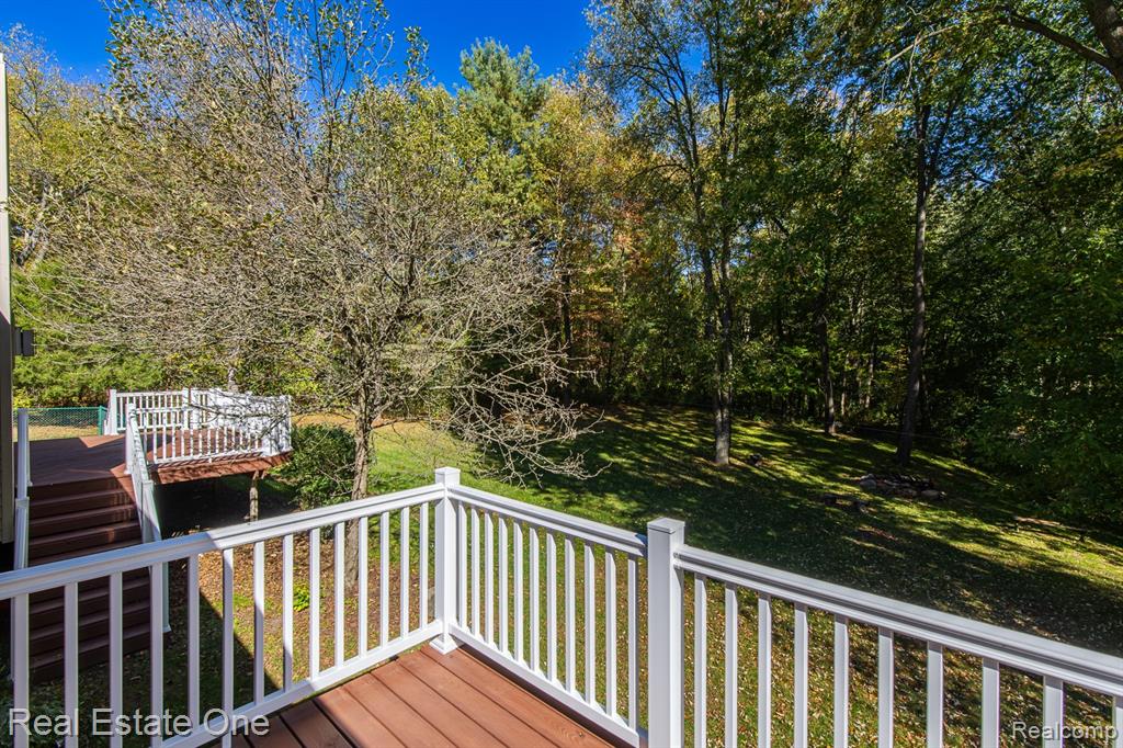 5690 White Lake Road, Clarkston, MI — Photo 65