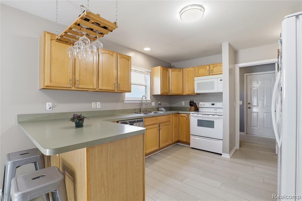 2067 Ashford Drive, Davison, MI 48423 — Photo 14