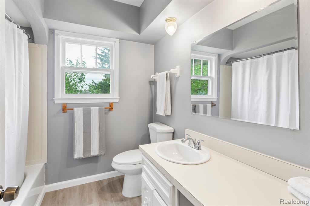 46 SMITH Court, Lake Orion, MI 48362 — Photo 20