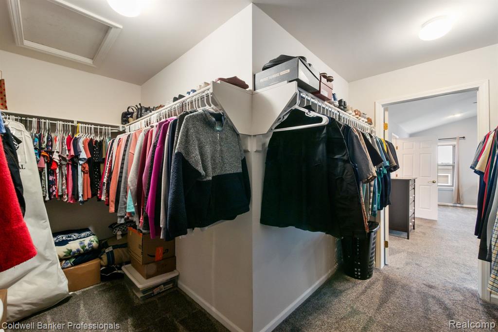 8525 Barrington Drive, Ypsilanti, MI 48198 — Photo 33