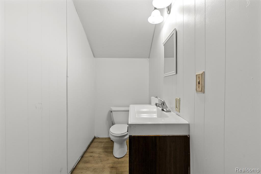 9550 ROBSON Street, Detroit, MI 48227 — Photo 15