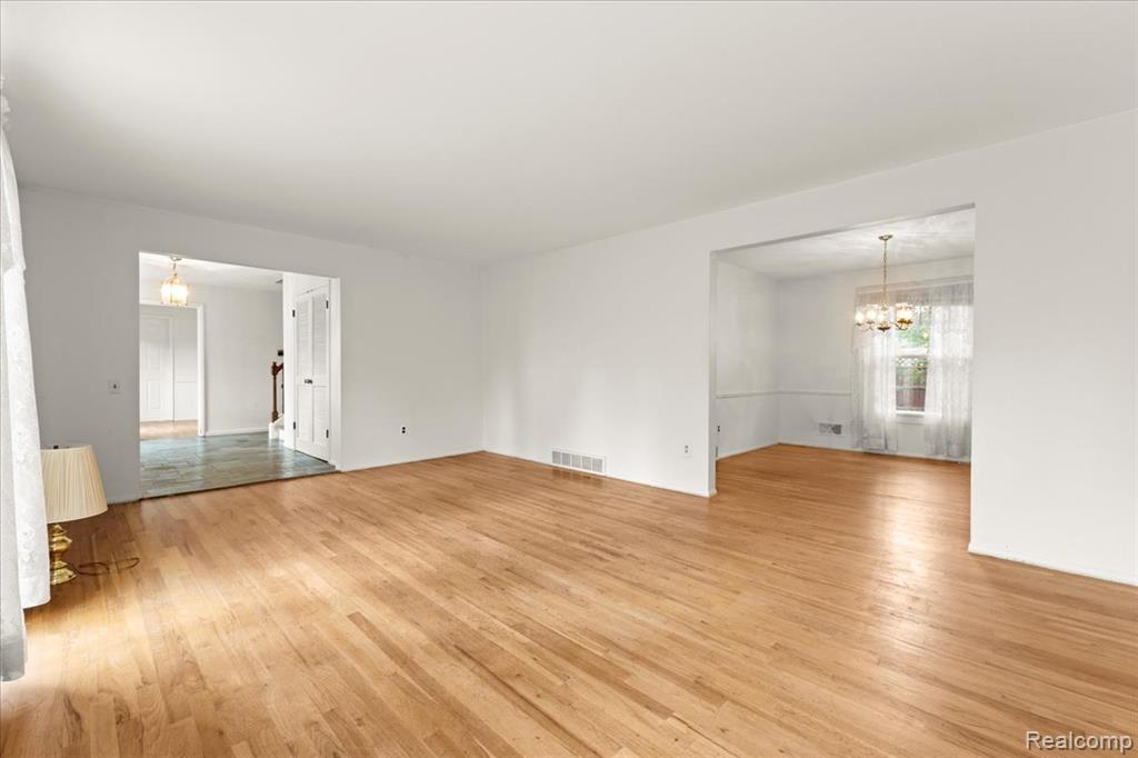 5710 Hobnail Circle, West Bloomfield, MI — Photo 15