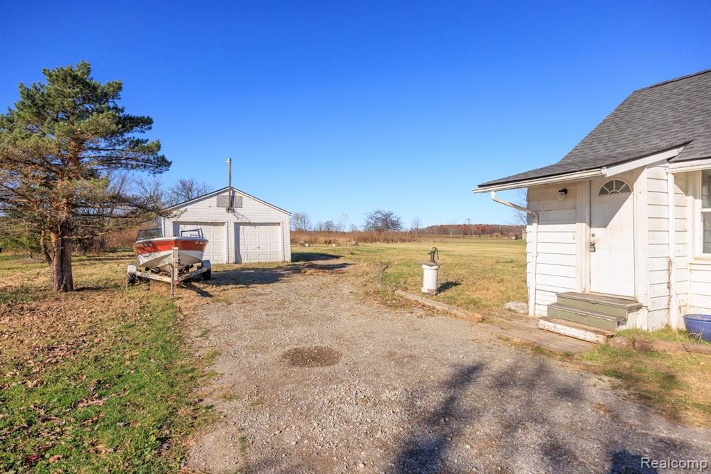 63575 North Avenue, Ray, MI — Photo 18