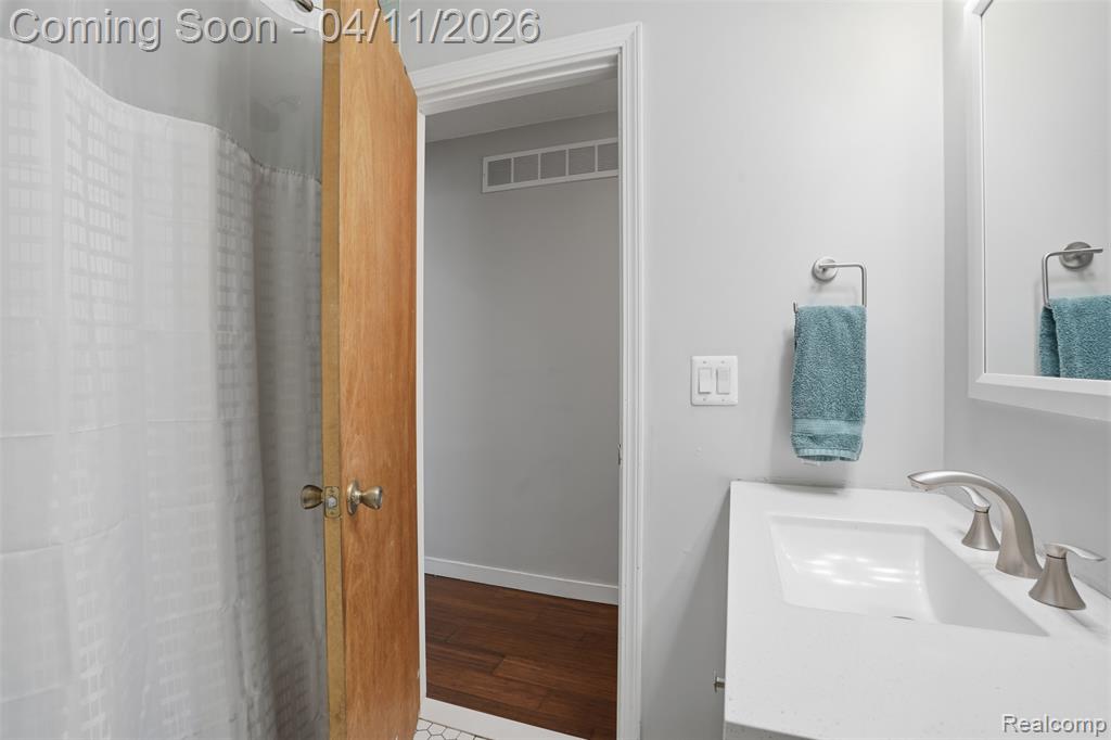 40055 Koppernick Road, Canton, MI 48187 — Photo 16