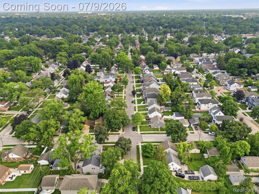 622 N Rembrandt Avenue, Royal Oak, MI 48067 — Photo 26