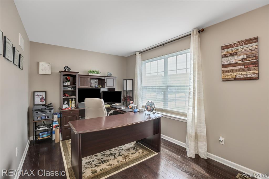 9109 WHITE TAIL, Ypsilanti, MI 48197 — Photo 4