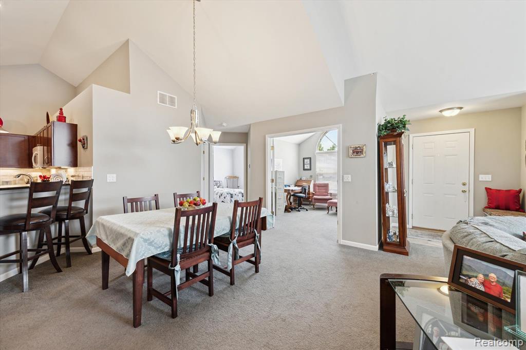 36062 ABBEY Drive, Westland, MI — Photo 9
