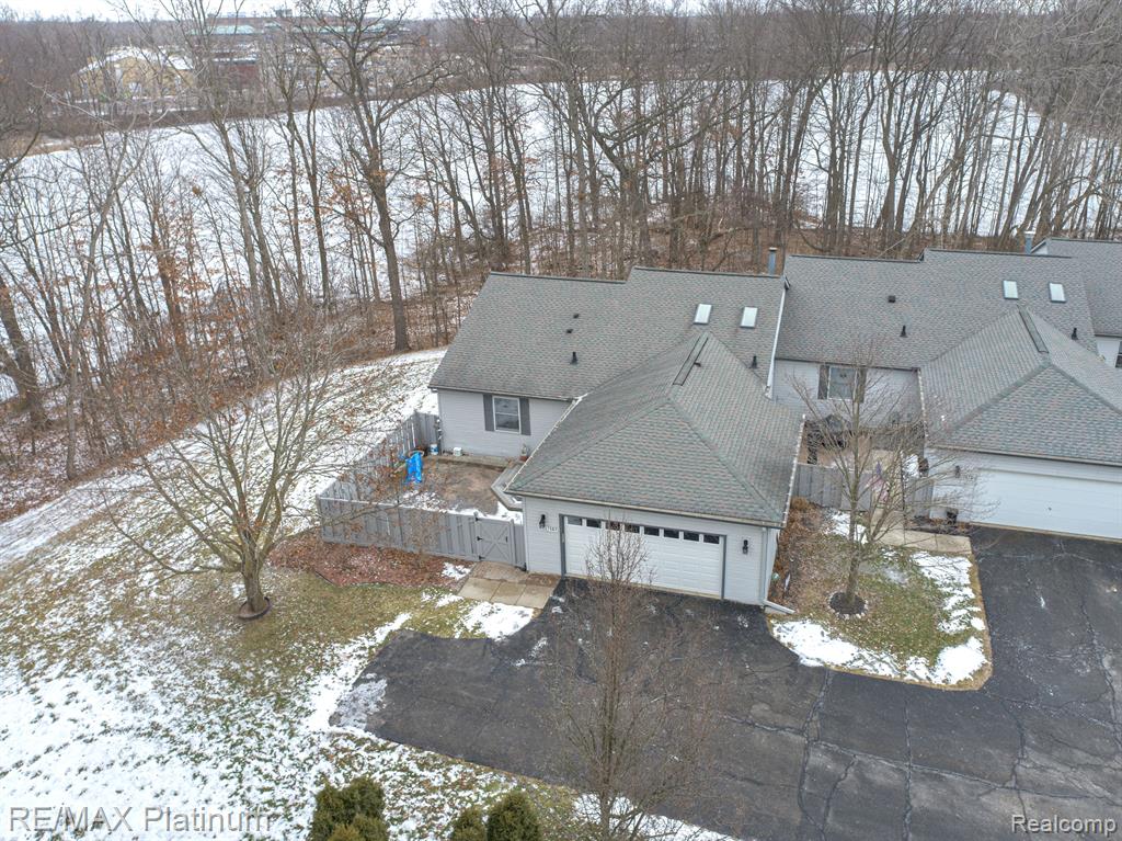 7567 Radcliffe, 55, Brighton, MI 48114 — Photo 3