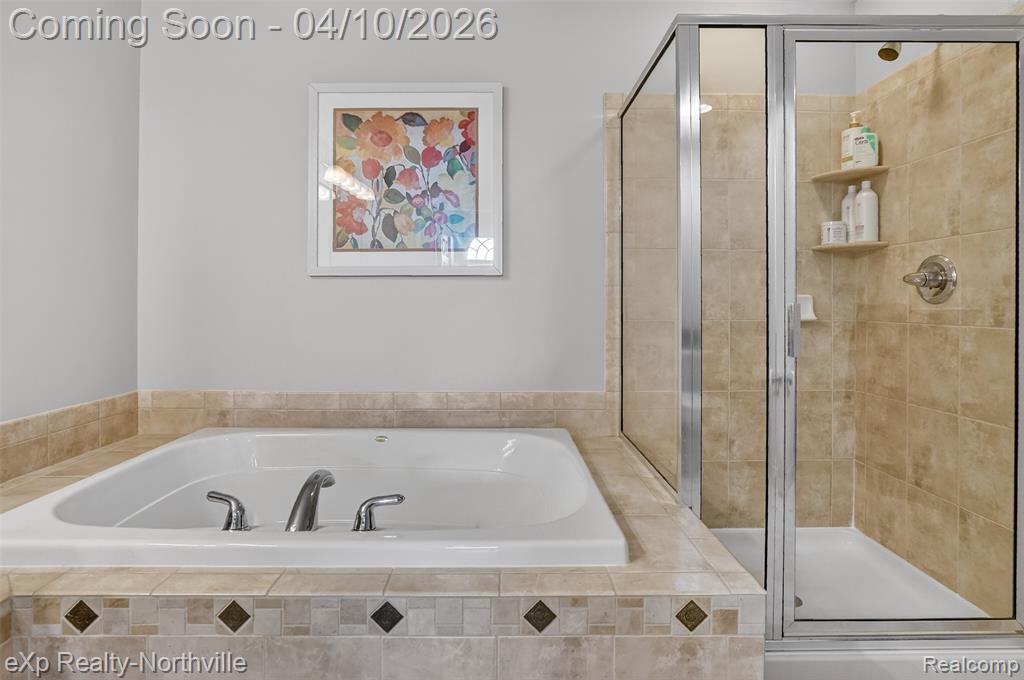 44927 Broadmoor Circle S, Northville, MI 48168 — Photo 46