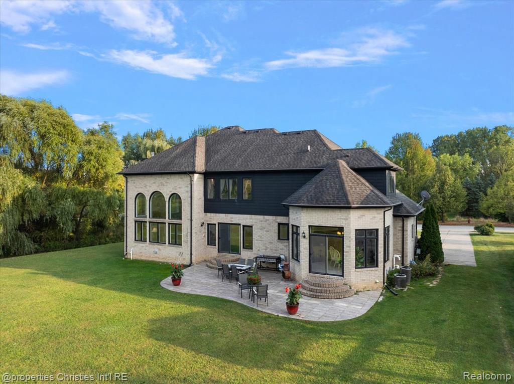 58 INGRAM Drive, Troy, MI 48098 — Photo 10