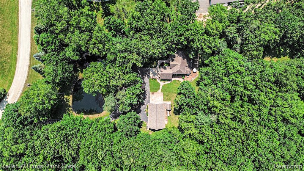 6365 Hayfield Lane, Almont, MI 48003 — Photo 34