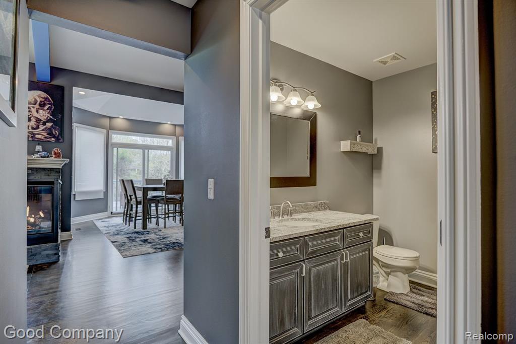55195 WHITNEY Drive, Shelby Twp, MI 48315 — Photo 9