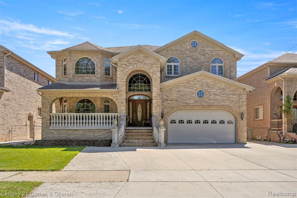6318 Whitefield Street, Dearborn Heights, MI 48127