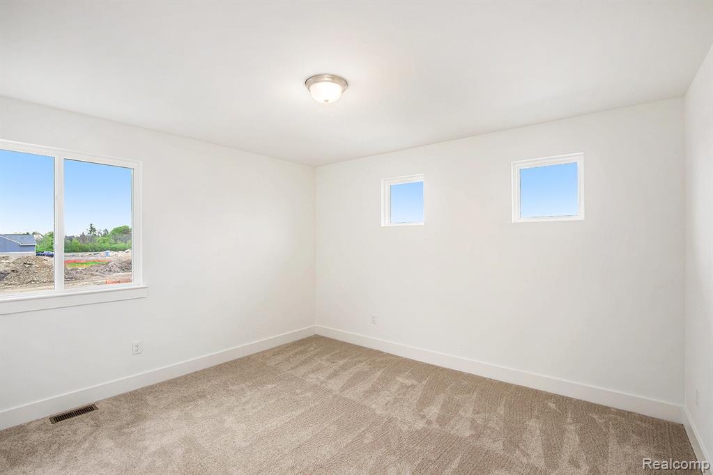 71649 Hidden River Drive, Armada, MI, 00000