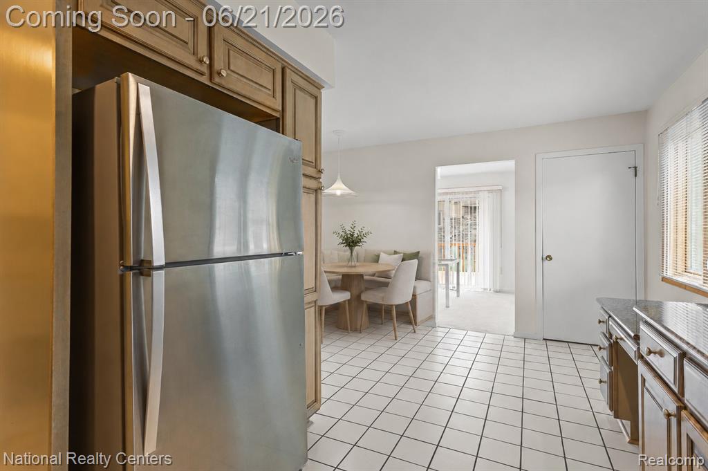 6153 Westbrooke Drive, West Bloomfield, MI — Photo 17