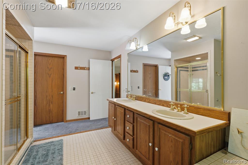 9201 Mabley Hill Road, Fenton, MI 48430 — Photo 28