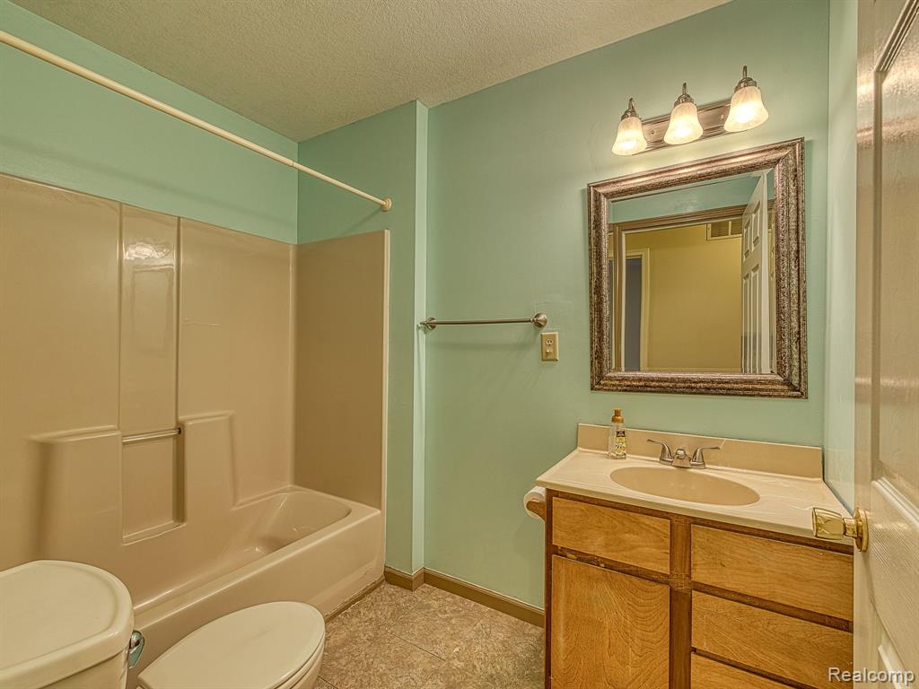 12349 COLLER, Tipton, MI 49287 — Photo 15