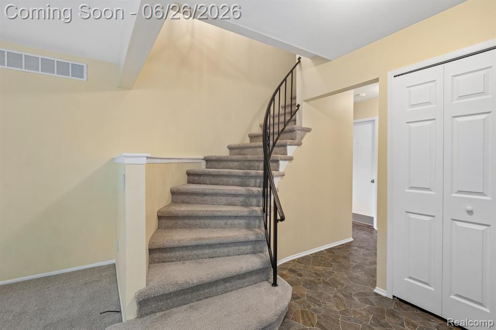 6046 Wedgewood Road, Canton, MI 48187 — Photo 5