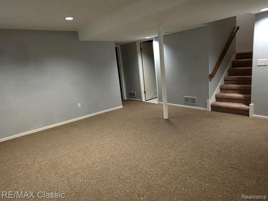 1806 S Hill Boulevard, Bloomfield Hills, MI 48304 — Photo 13