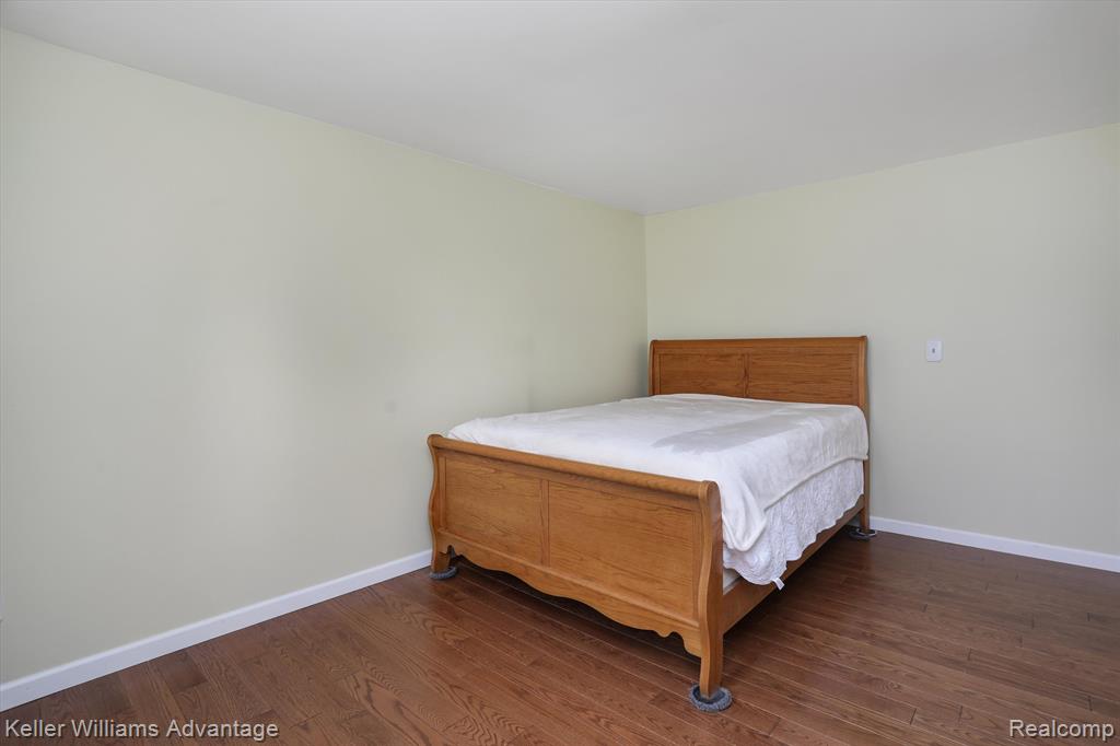 46671 BARRINGTON, Plymouth, MI 48170 — Photo 30