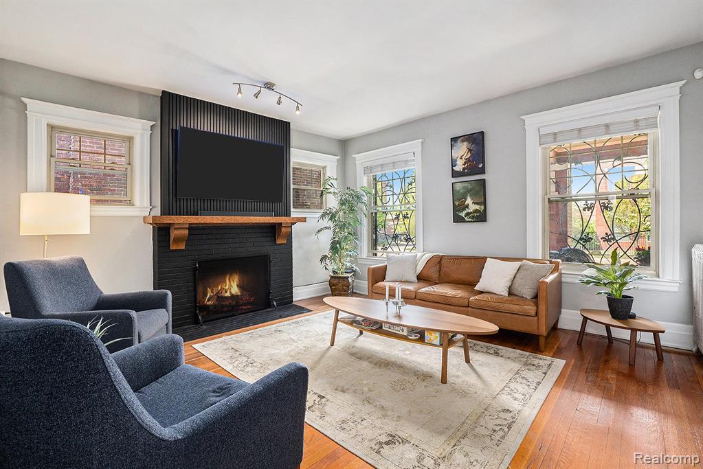 469 W Willis Street - Photo 4