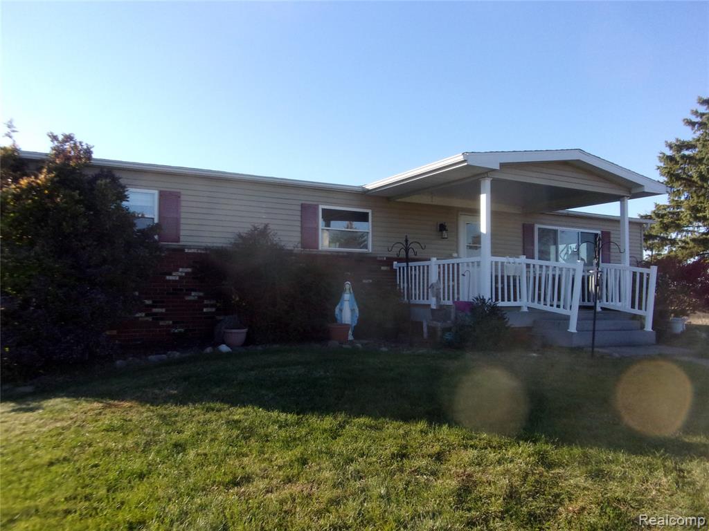 3886 S Plain Road W, Kingston, MI 48741 — front exterior
