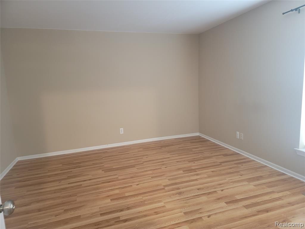 4269 Berkshire Drive, Sterling Heights, MI 48314 — Photo 9