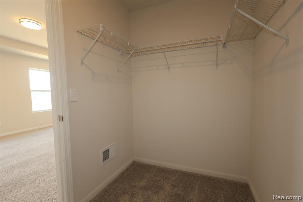 362 Hidden River W, Holly, MI 48442 — Photo 28