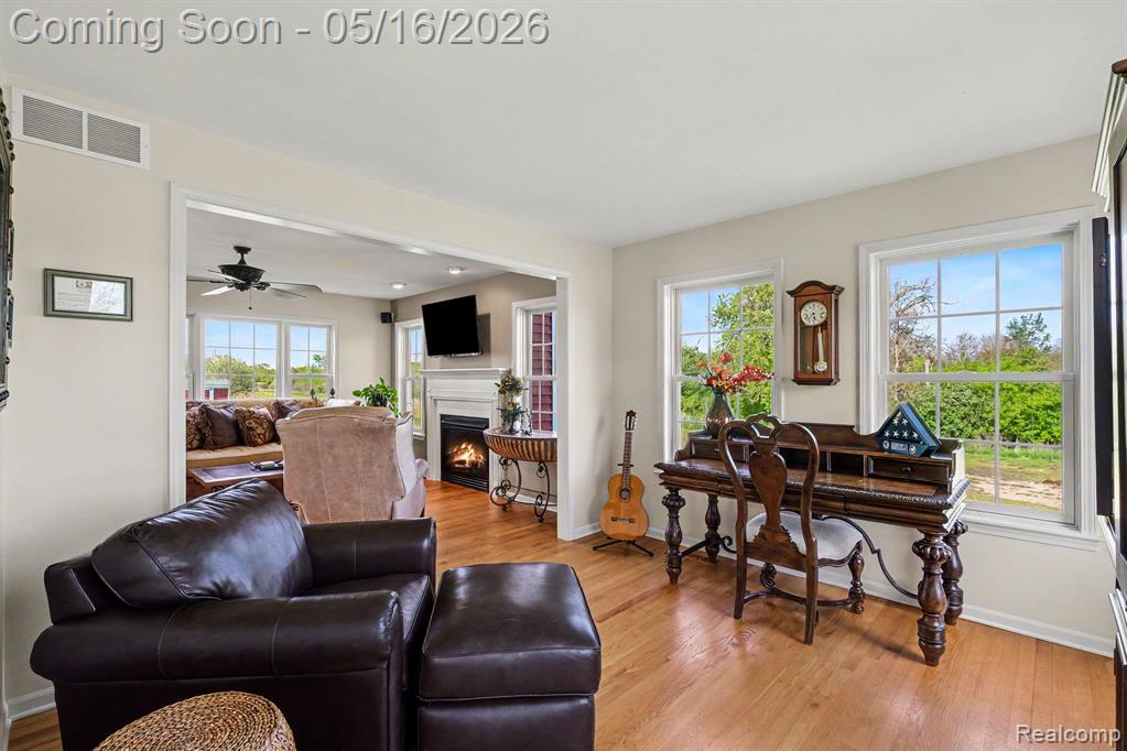6520 Cook Road, Swartz Creek, MI 48473 — Photo 10