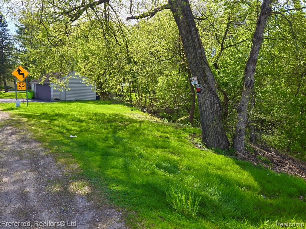 9691 Elizabeth Lake Road, White Lake, MI — Photo 3