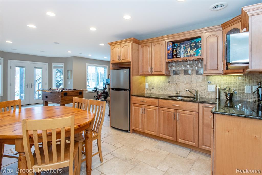 7080 Colony Drive, West Bloomfield, MI 48323 — Photo 61