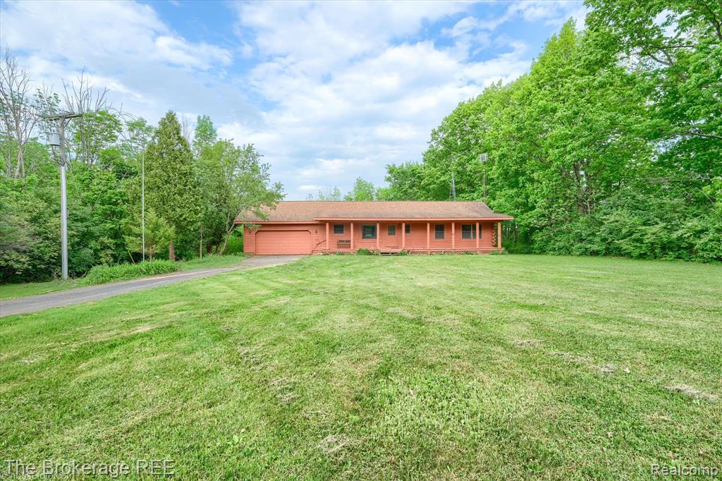 1077 Hadley Road, Lapeer, MI 48446 — Photo 3