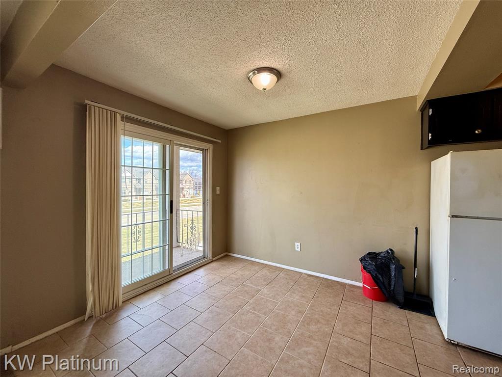 8214 24 Mile Road, Utica, MI 48316 — Photo 7