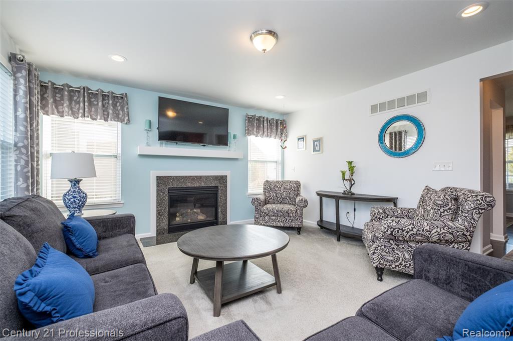6755 Shula, Ypsilanti, MI 48197 — Photo 22