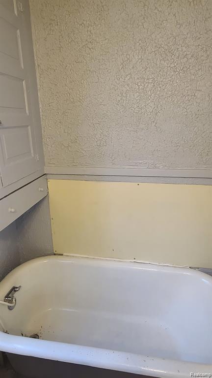 12019 Woodmont Avenue, Detroit, MI 48227 — Photo 2
