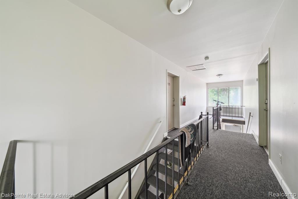 500 E Maplehurst Street, Ferndale, MI 48220 — Photo 4