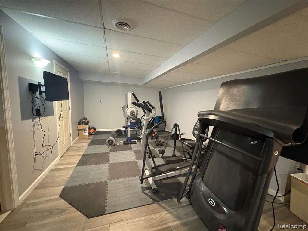 7681 Fieldcrest Drive, Almont, MI 48003 — Photo 37