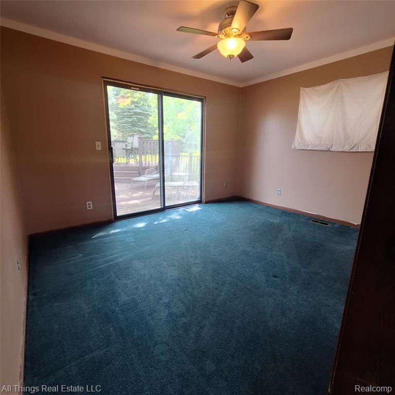 3827 WOODLAND Drive, Metamora, MI 48455 — Photo 17