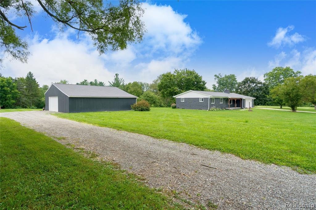 4566 Clyde Road, Howell, MI 48855 — Photo 3