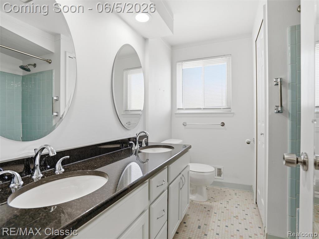 40874 Ivywood Lane, Plymouth, MI 48170 — Photo 17