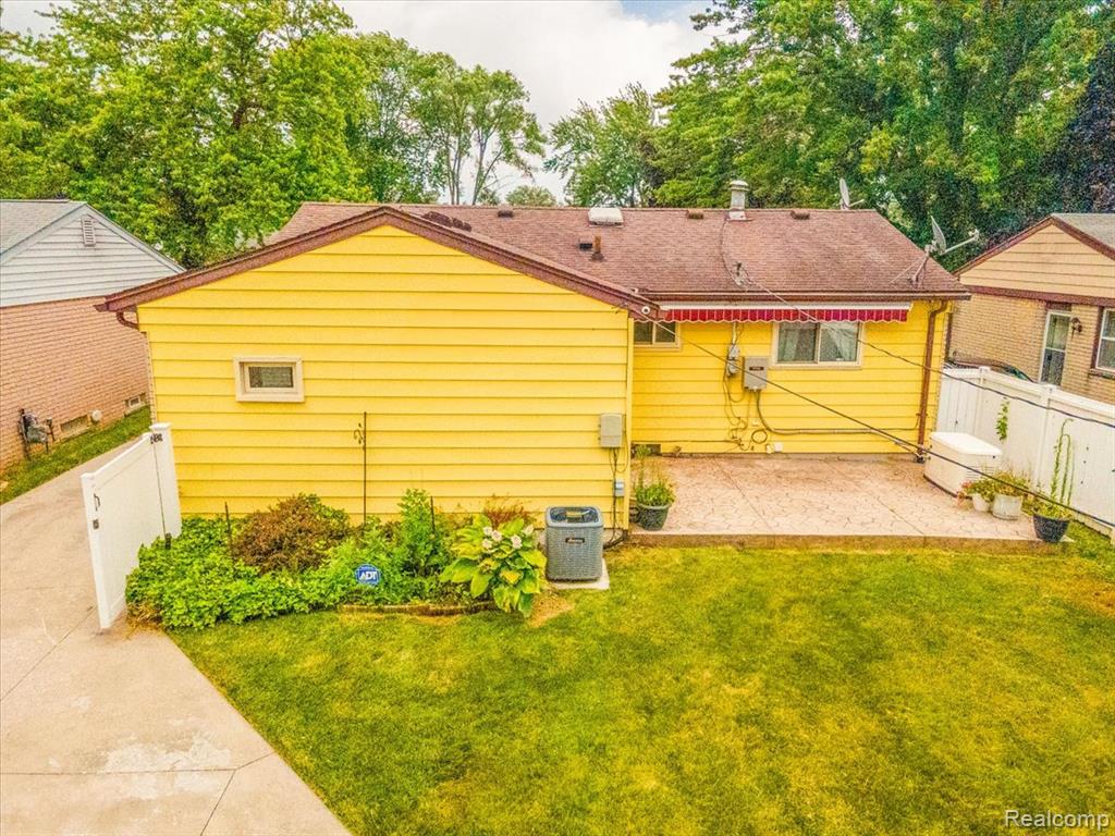9436 Essex Street, Romulus, MI 48174 — Photo 14