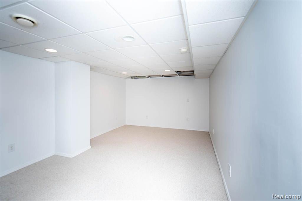 370 CHERRY GROVE Road, Canton, MI 48188 — Photo 30