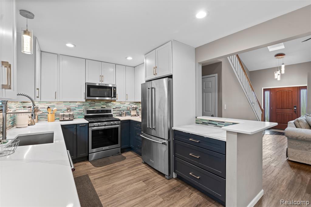 7077 Amanda, Belleville, MI 48111 — Photo 11