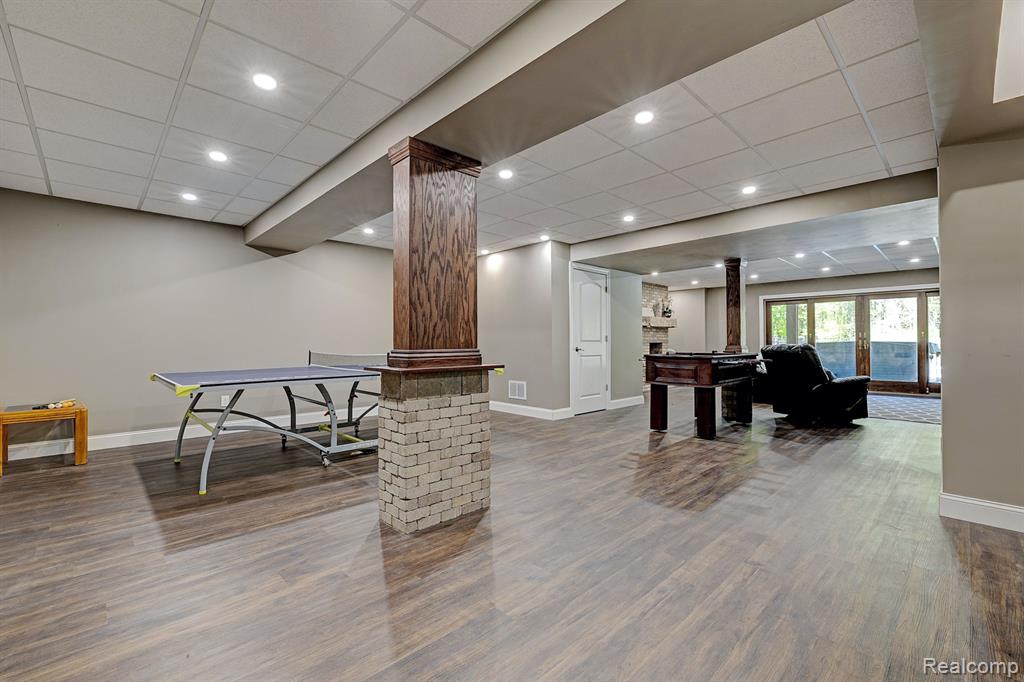 900 ROLLING PINES Drive, Ortonville, MI 48462 — Photo 51